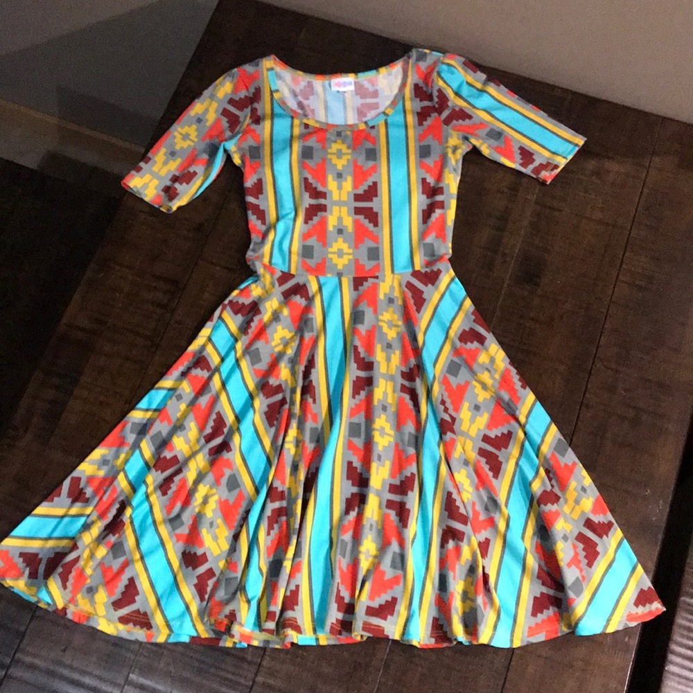 LuLaRoe Nicole dress